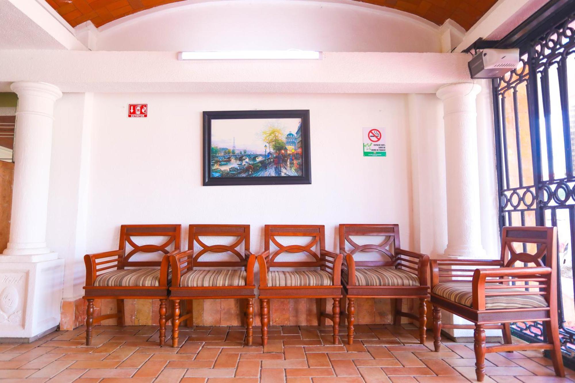 Hotel Maria De Lourdes Cancun Exterior photo